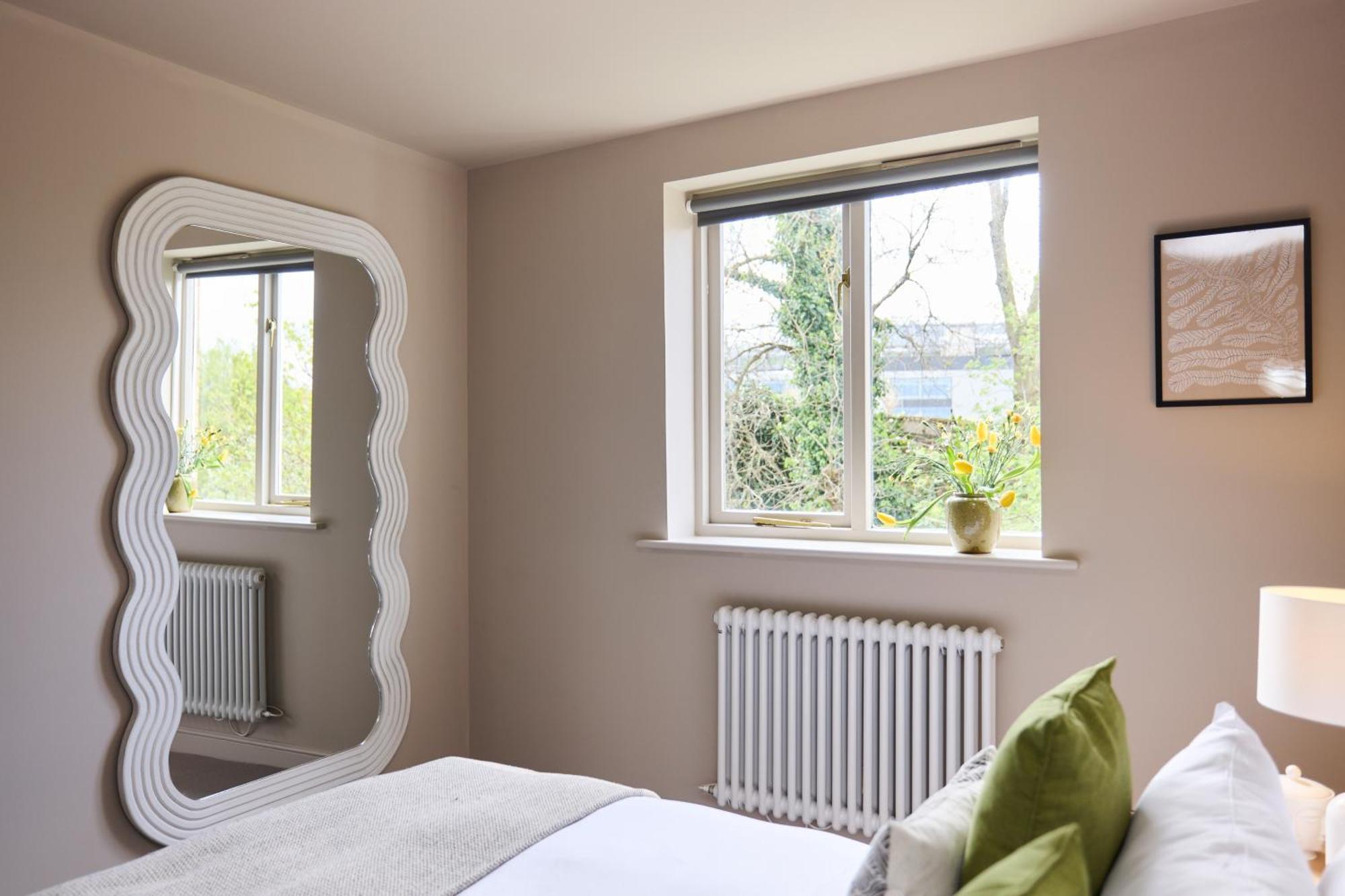 The Twickenham Wonder - Lovely 1Bdr Flat With Parking Dış mekan fotoğraf